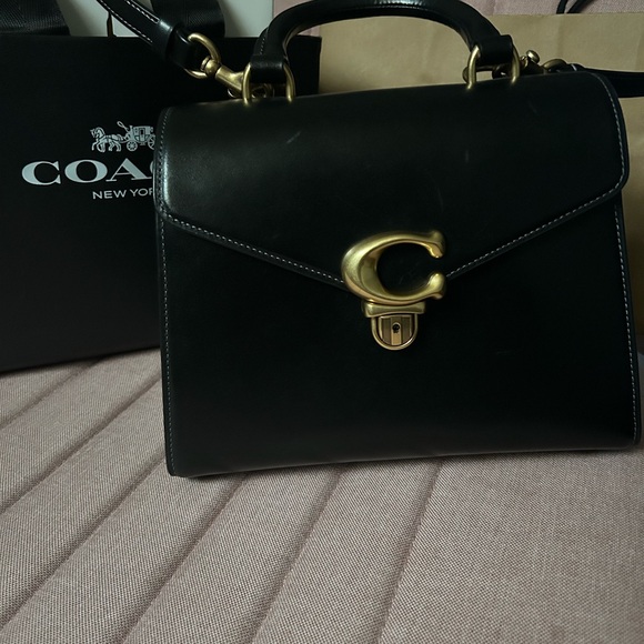Coach Handbags - Black Coach Sammy with Gold 'C' Lock